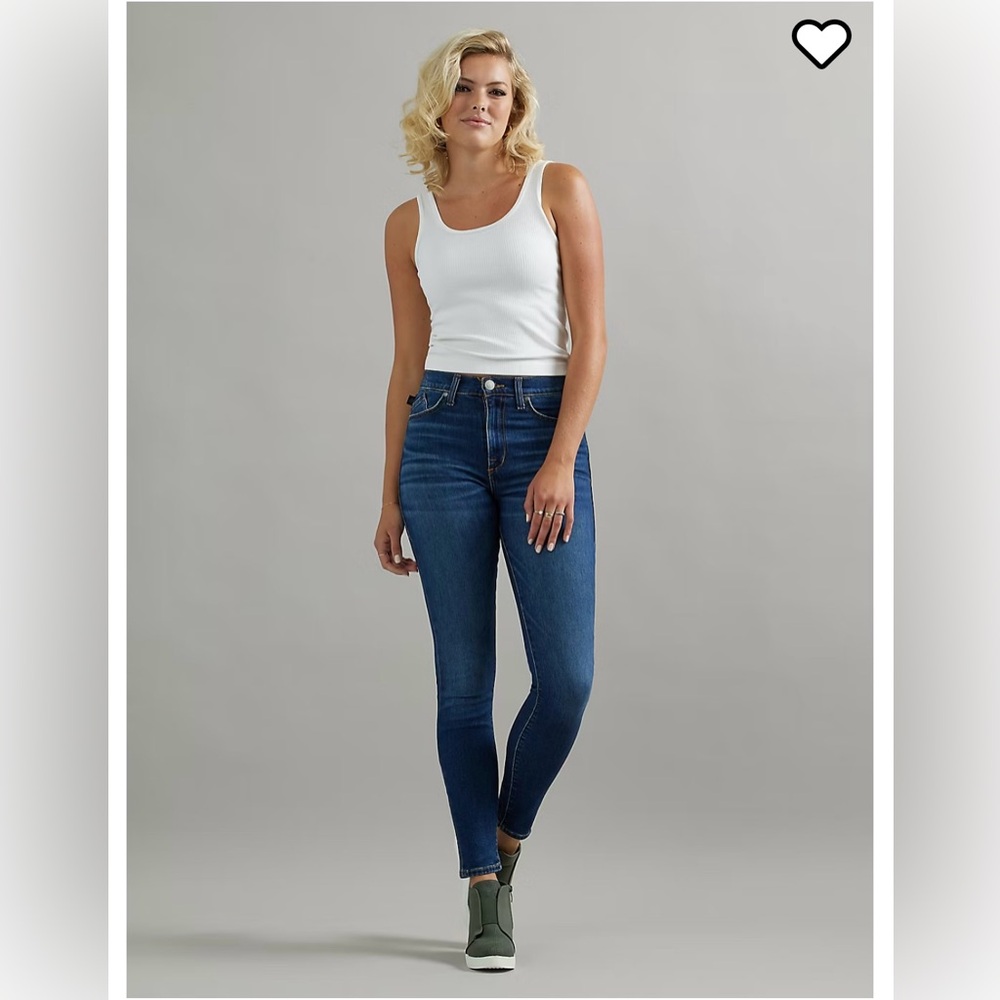 Rock & Republic Dark Wash Skinny Jeans